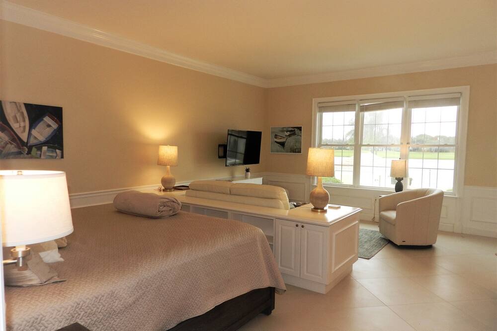 Photo of Bedroom in Osprey
