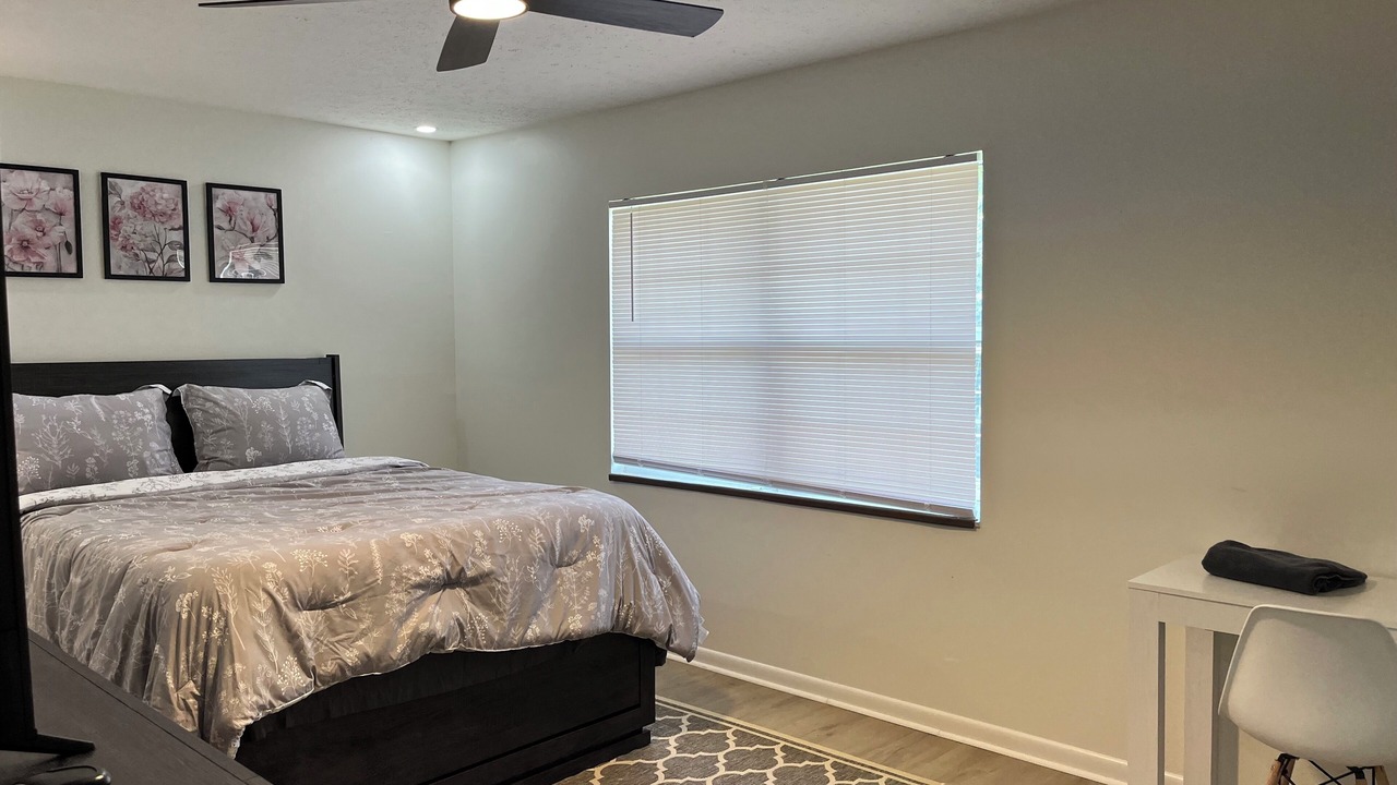 Photo of Bedroom in Seffner Community Alliance
