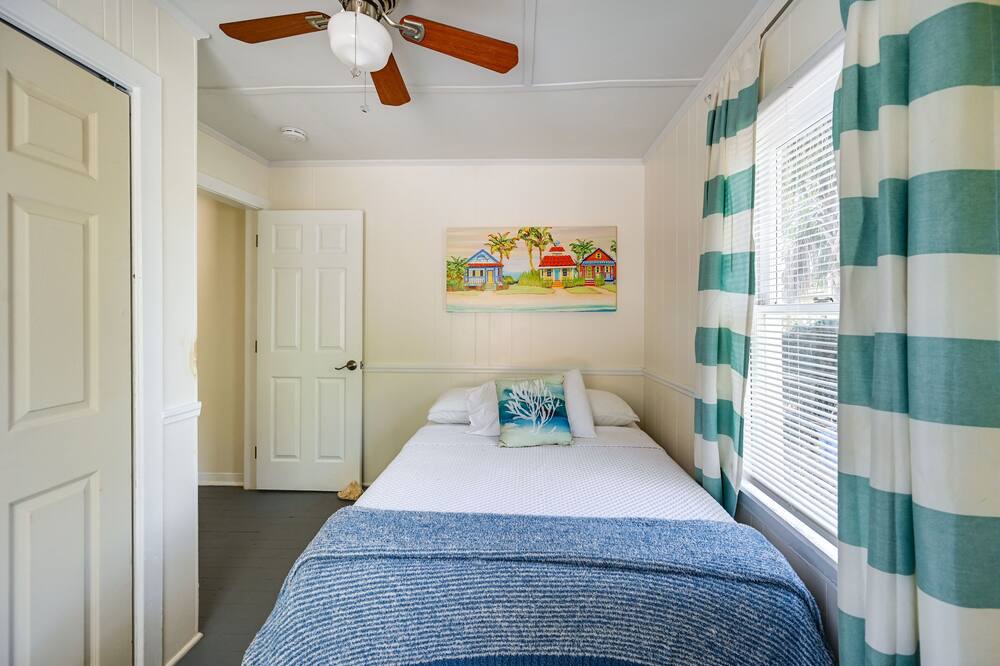 Photo of Bedroom in Bonita Springs