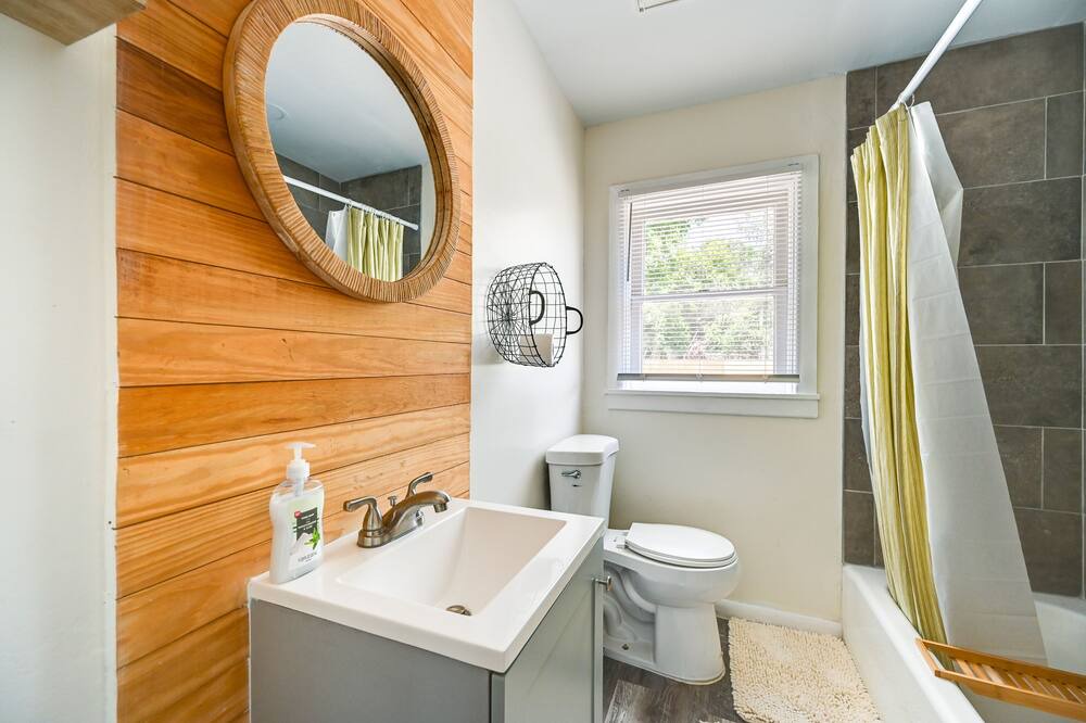 Photo of Bathroom in Bonita Springs