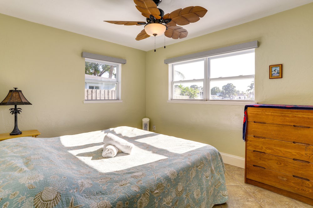 Photo of Bedroom in Riviera Bay