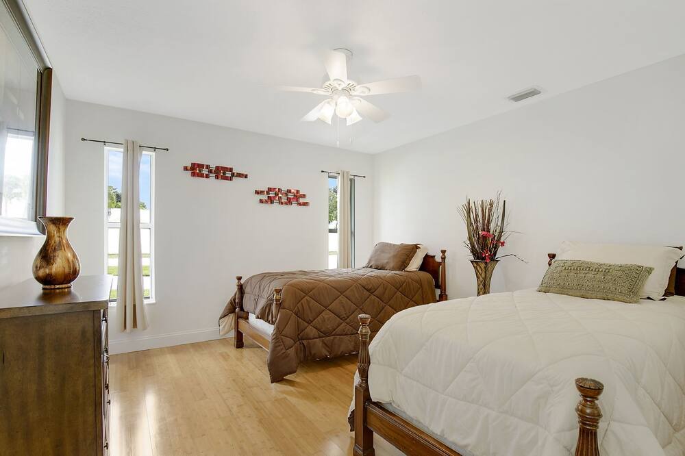 Photo of Bedroom in Hobe Sound