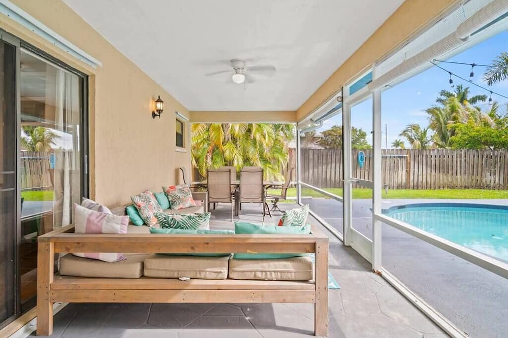 Photo of Others in Royal Palm Beach