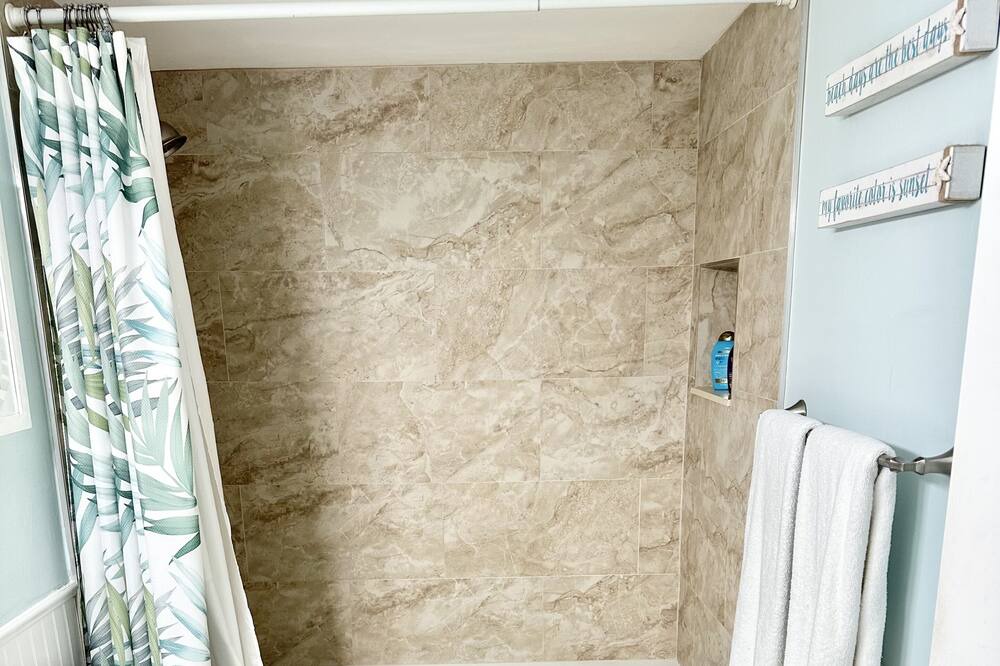 Photo of Bathroom in Juno Beach