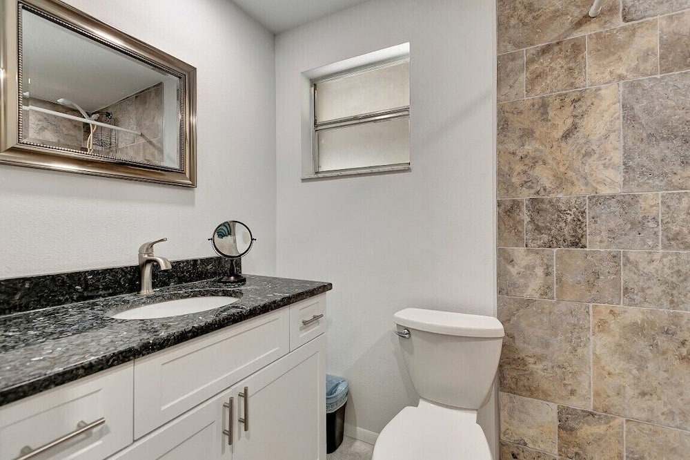Photo of Bathroom in Pinellas Point