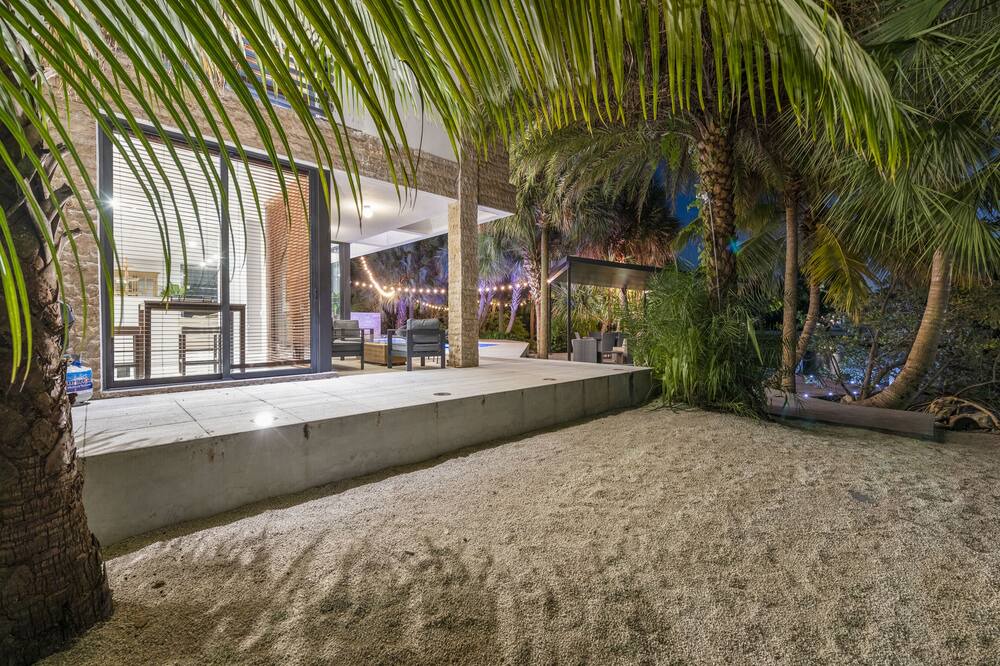 Photo of Outdoor in Northeast Miami
