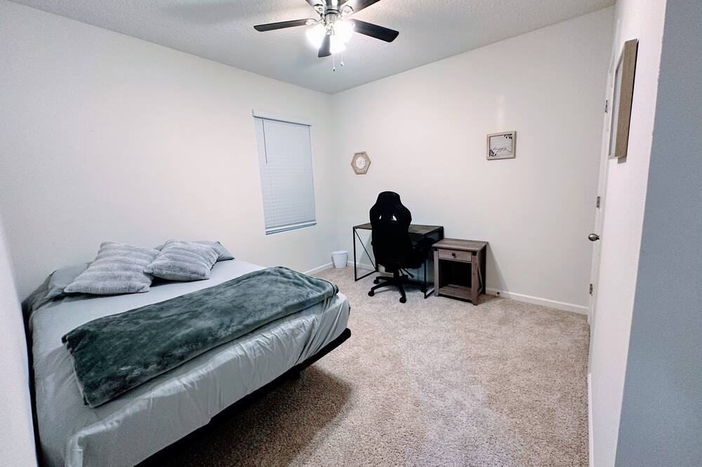 Photo of Bedroom in Port Malabar
