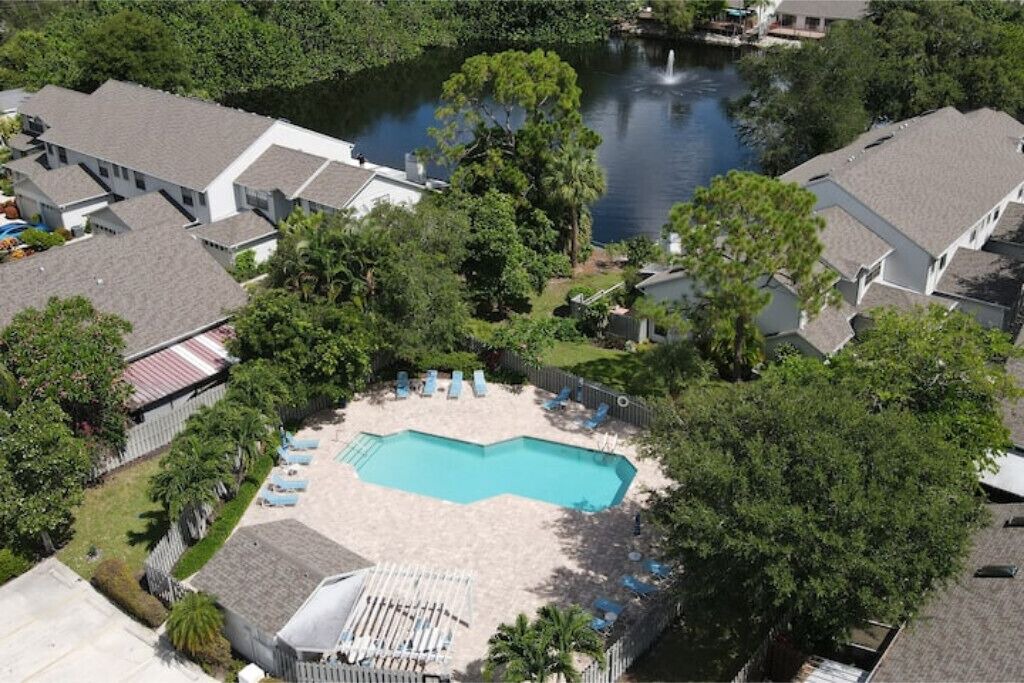 Photo of Outdoor in Pelican Bay