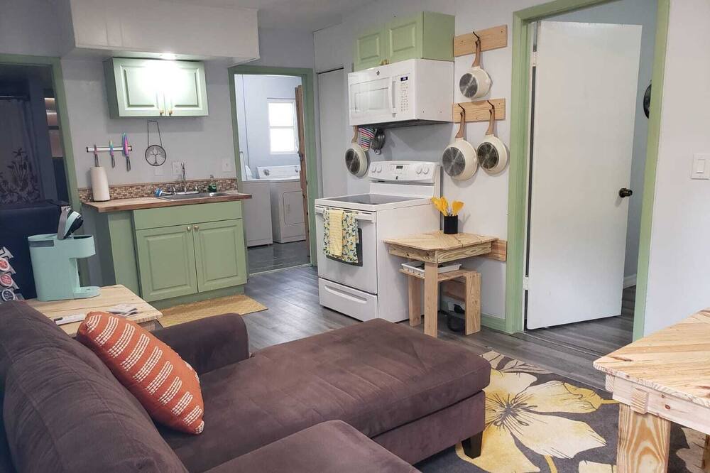 Photo of Livingroom in Inwood