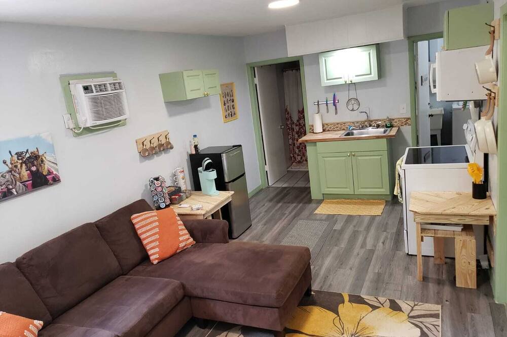 Photo of Livingroom in Inwood