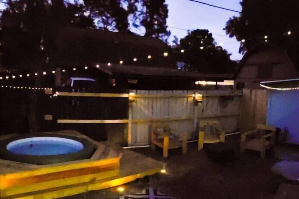 Photo of Outdoor in Inwood