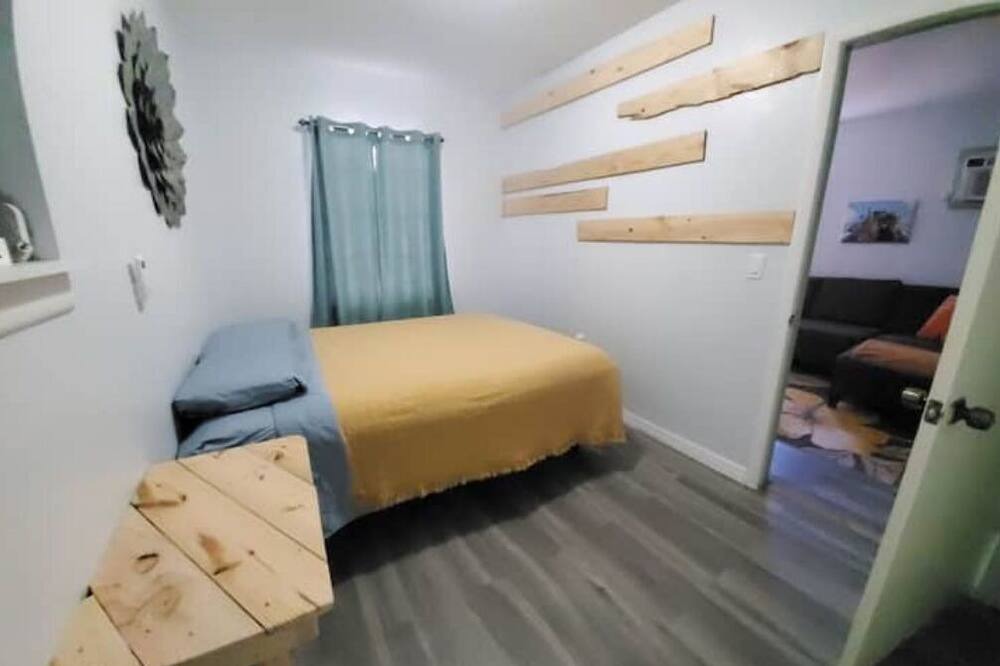 Photo of Bedroom in Inwood