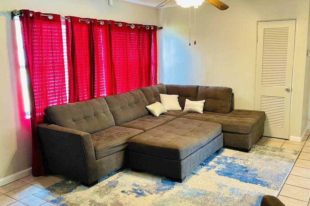 Photo of Livingroom in Sebring