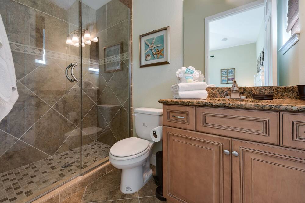 Photo of Bathroom in Hills T P