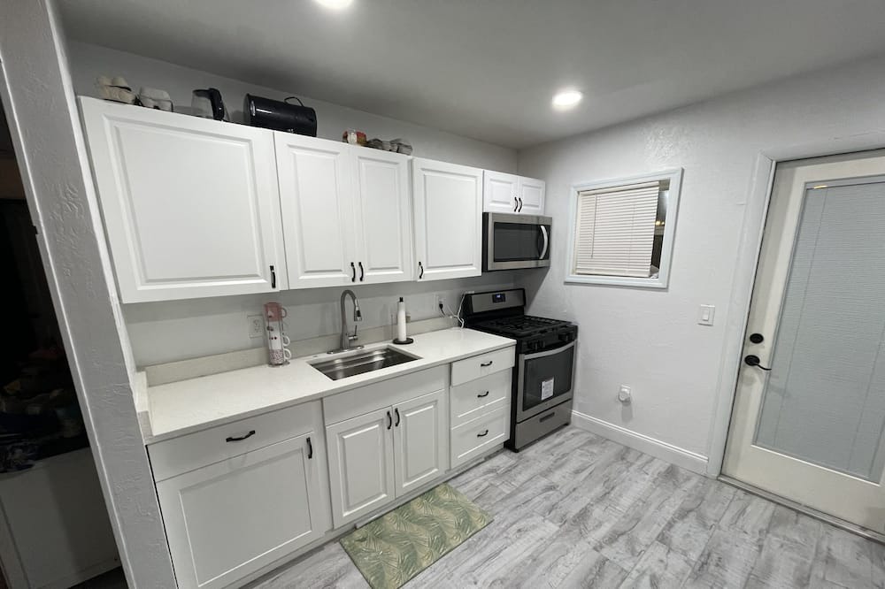 Photo of Kitchen in Plant City