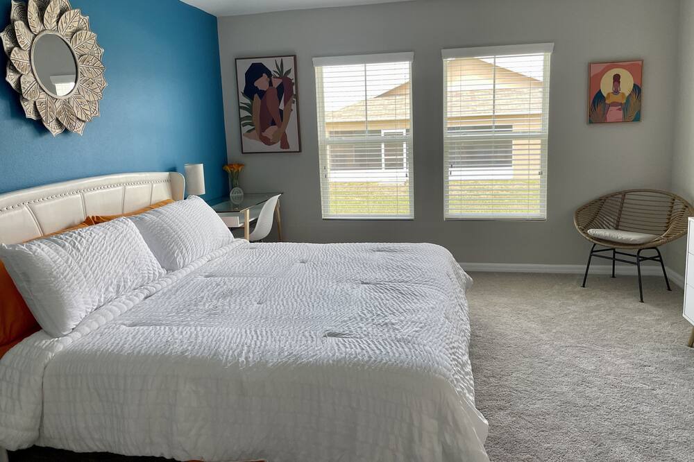 Photo of Bedroom in Winter Haven