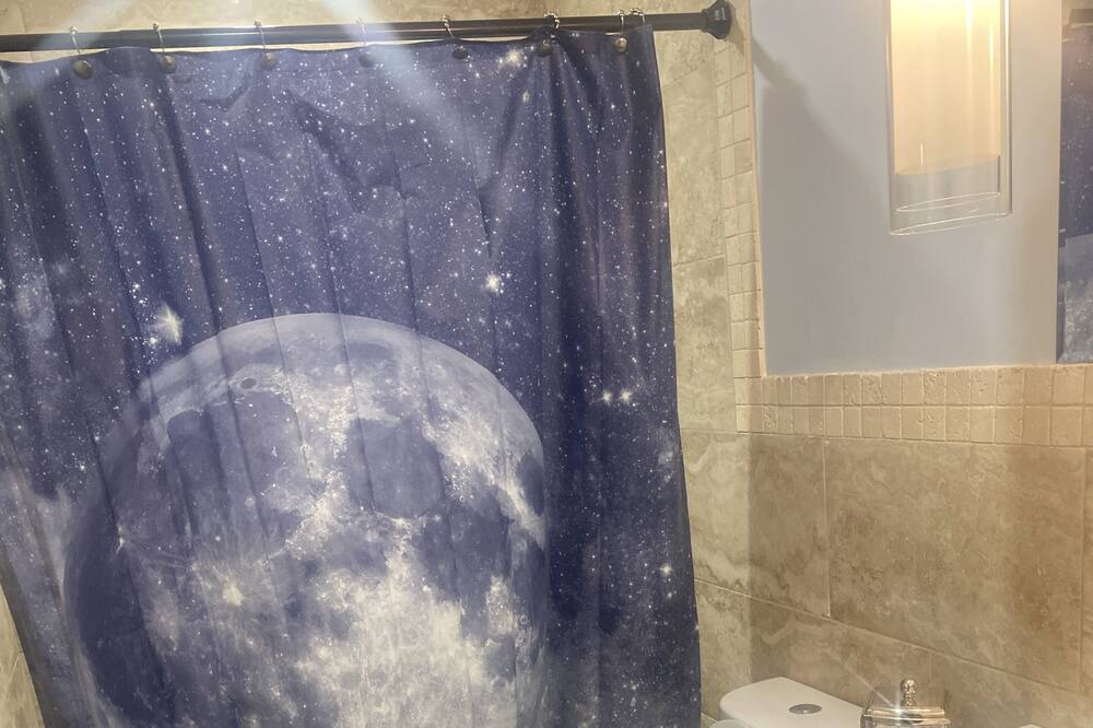 Photo of Bathroom in Sebring