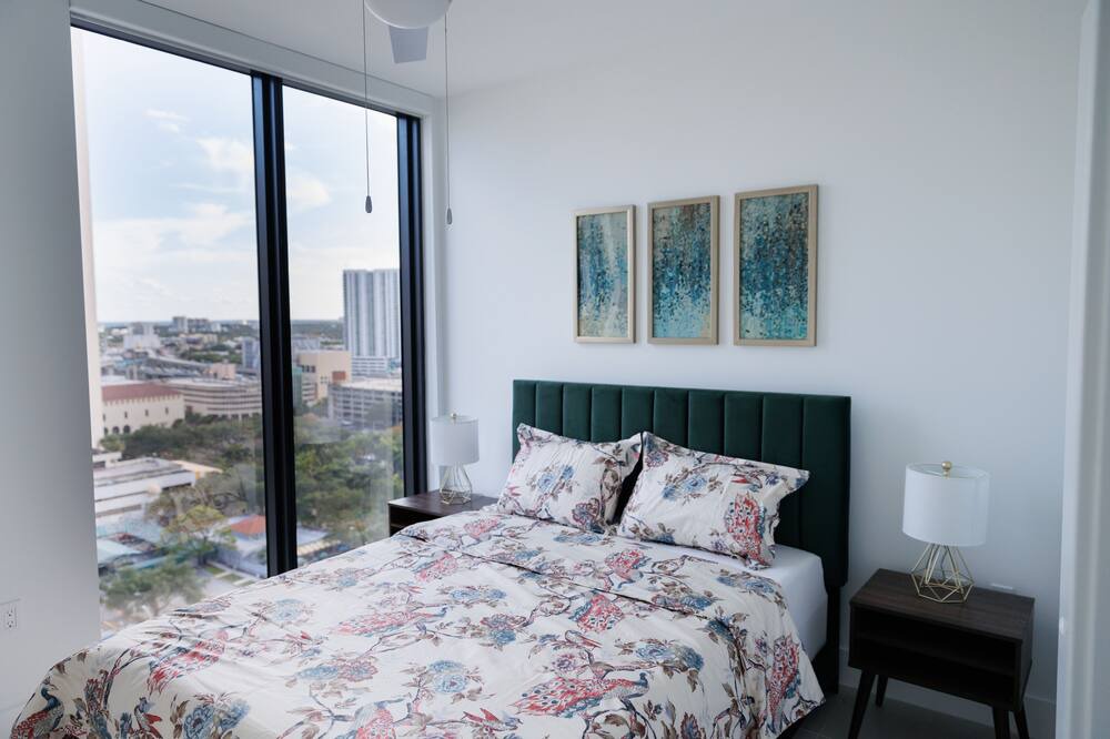 Photo of Bedroom in Overtown