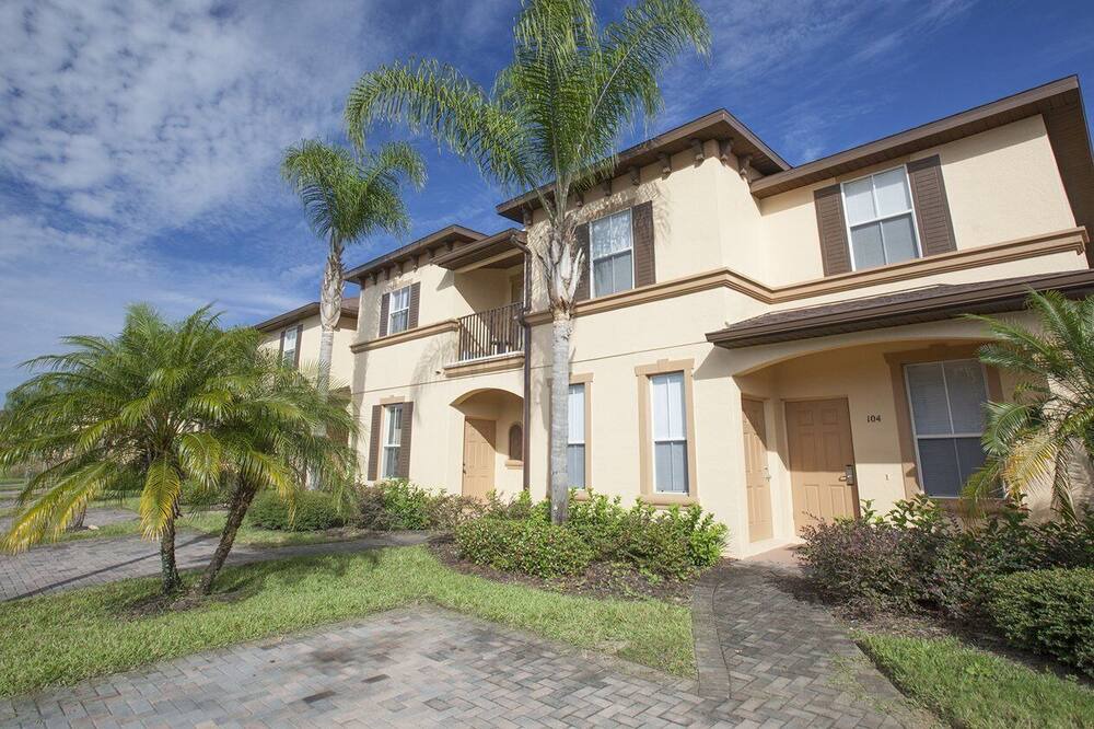 Photo of Outdoor in Regal Palms