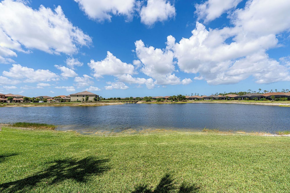 Photo of Outdoor in Naples
