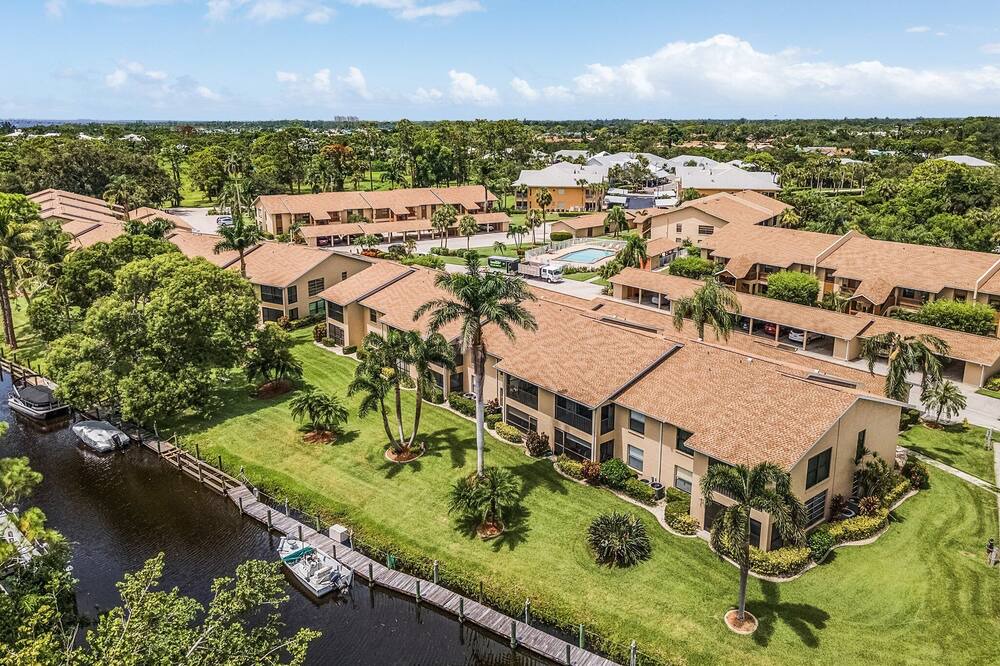 Photo of Outdoor in Riverbend Country Club