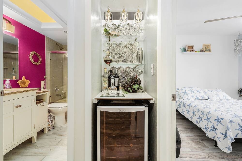 Photo of Bedroom in Riverbend Country Club