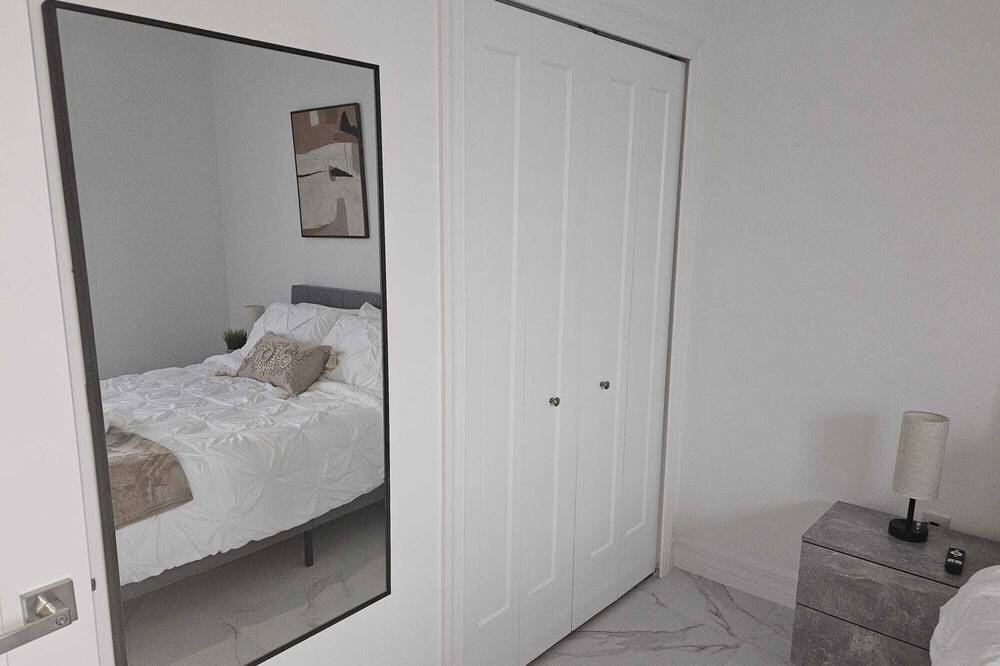Photo of Bedroom in Diplomat