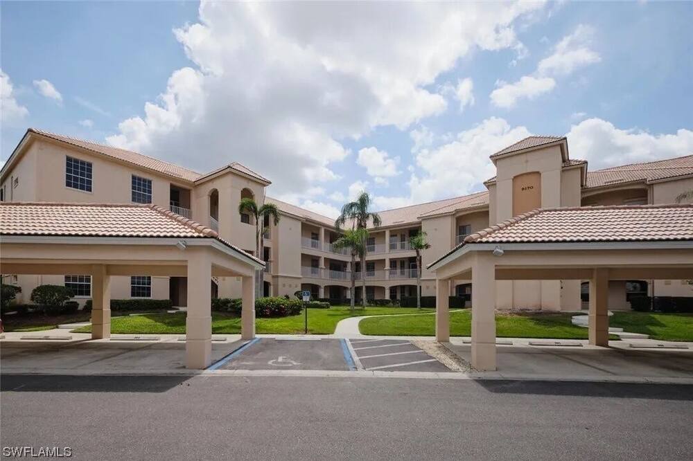 Photo of Outdoor in Tropical Cove