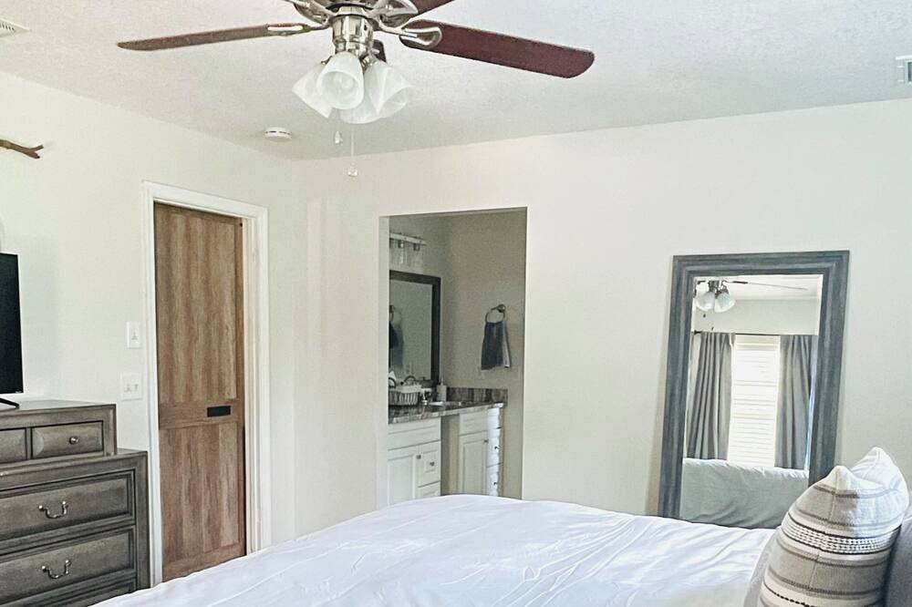 Photo of Bedroom in Port Saint Lucie