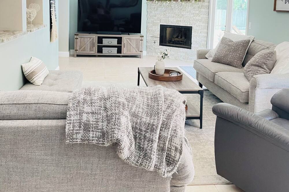 Photo of Livingroom in Port Saint Lucie