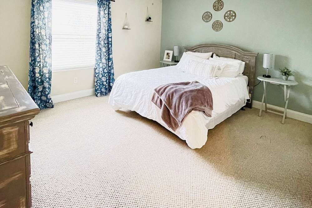 Photo of Bedroom in Port Saint Lucie