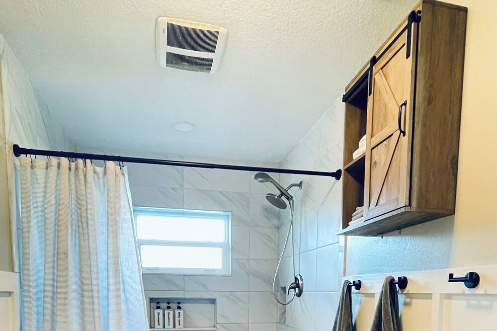 Photo of Bathroom in Port Saint Lucie