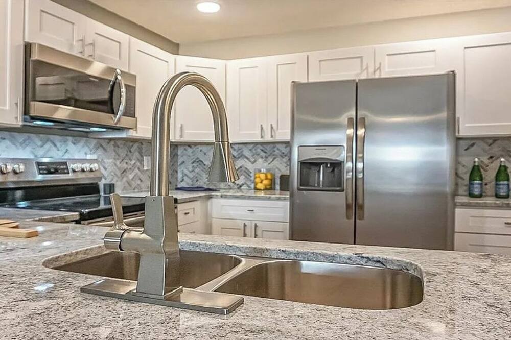 Photo of Kitchen in Biggar