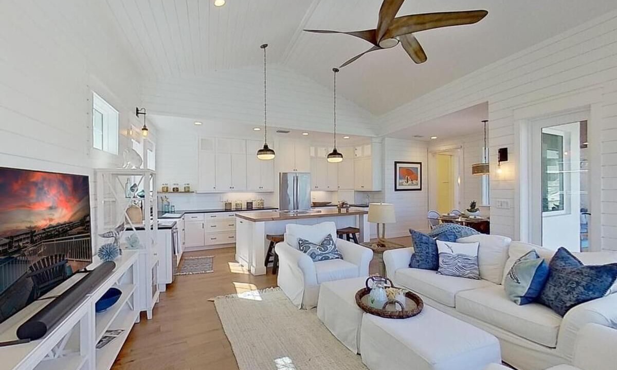 Photo of Livingroom in Goodland