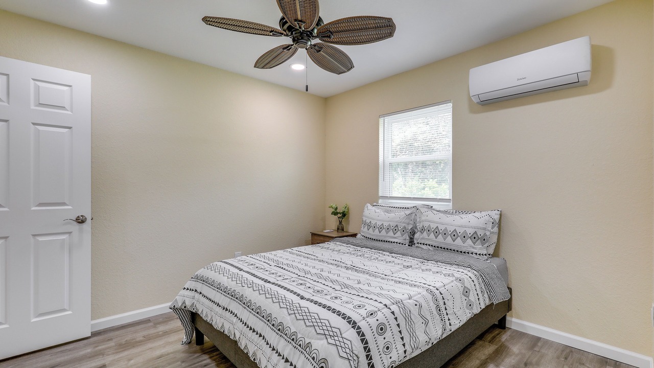 Photo of Bedroom in Greater Palm River Point CDC