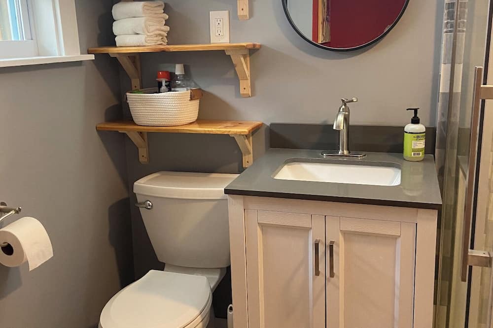 Photo of Bathroom in Gulfport