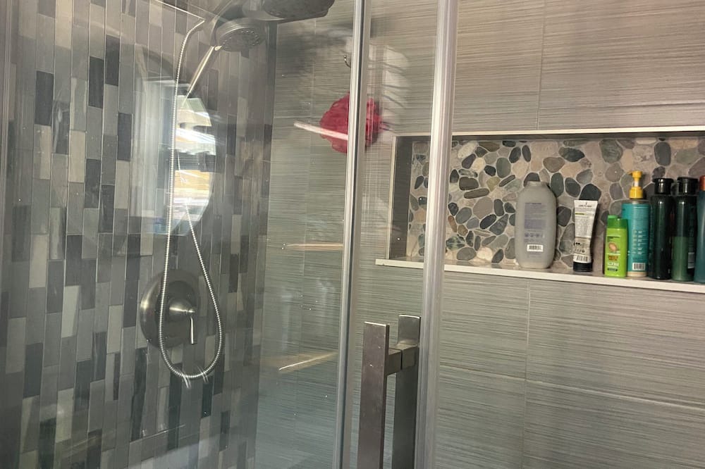 Photo of Bathroom in Gulfport