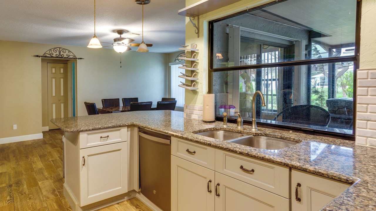 Photo of Kitchen in Port Saint Lucie