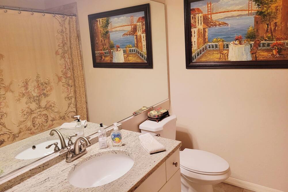 Photo of Bathroom in Palmer Ranch