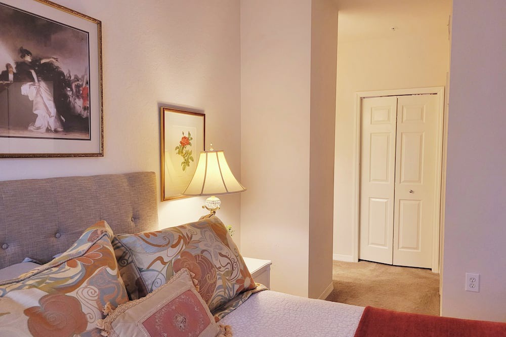 Photo of Bedroom in Palmer Ranch