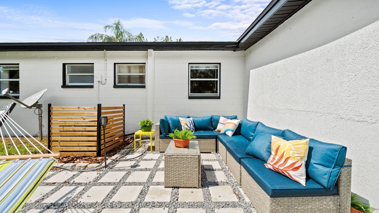 Photo of Patio Balcony in Orient Park