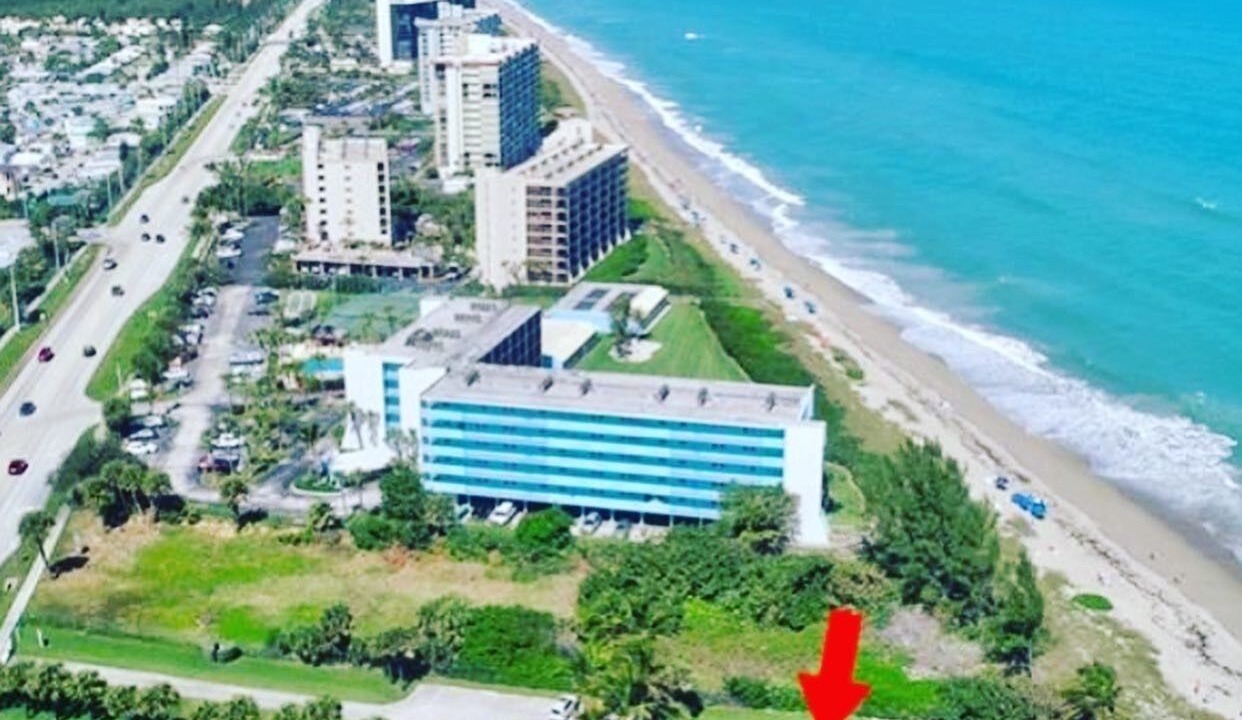 Photo of Outdoor in Hutchinson Island South