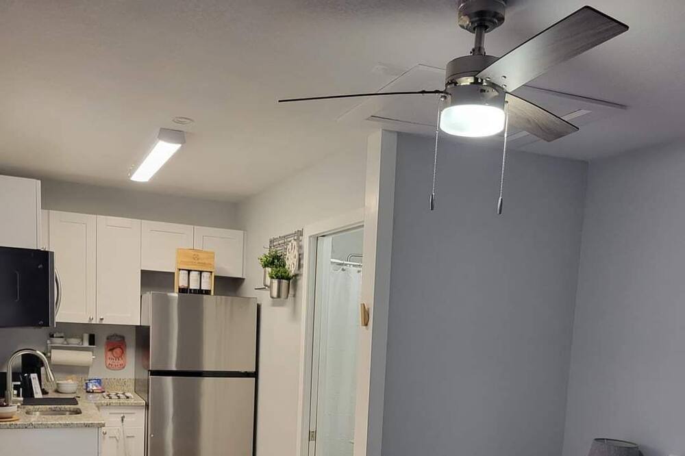Photo of Bedroom in Carrollwood