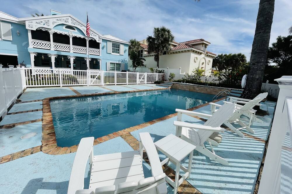 Photo of Outdoor in Floridana Beach