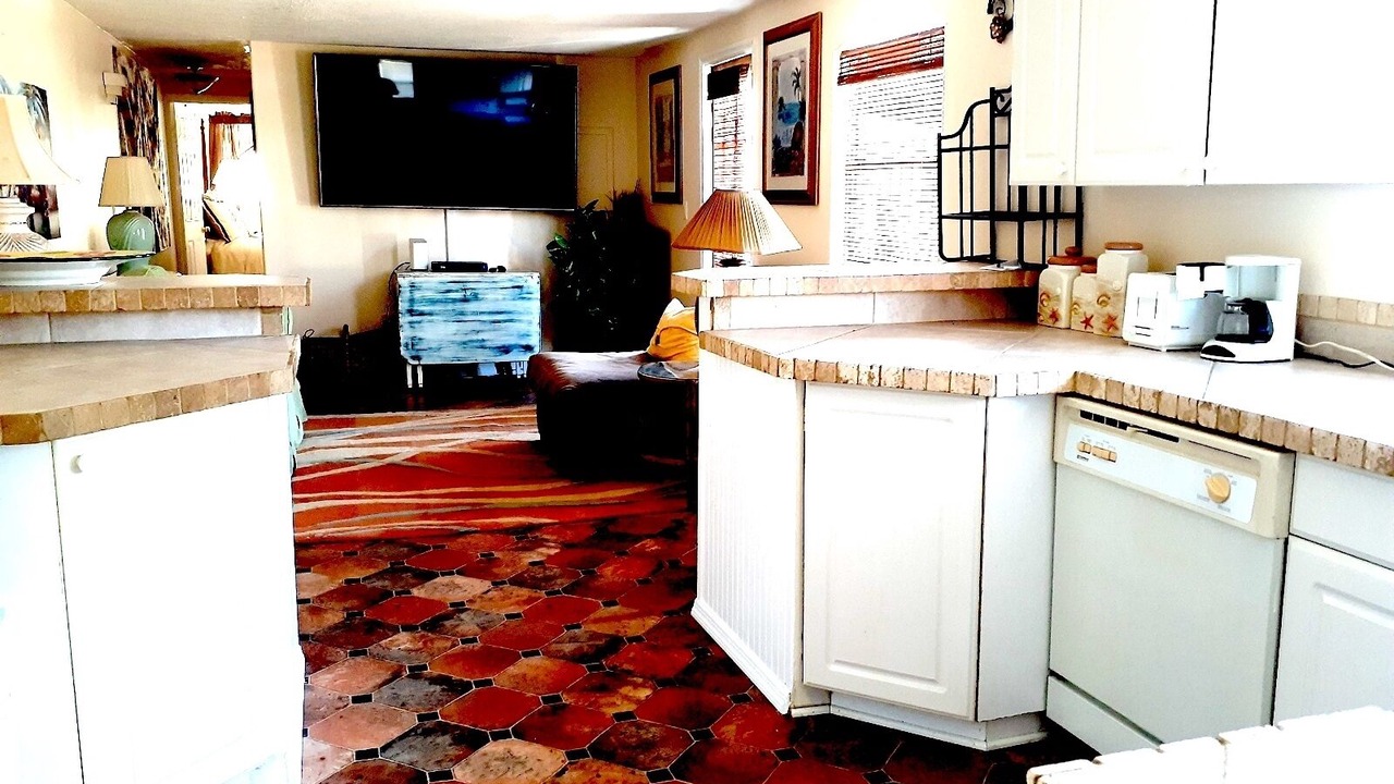 Photo of Kitchen in Roseland