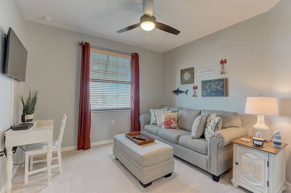 Photo of Livingroom in Lakewood Ranch