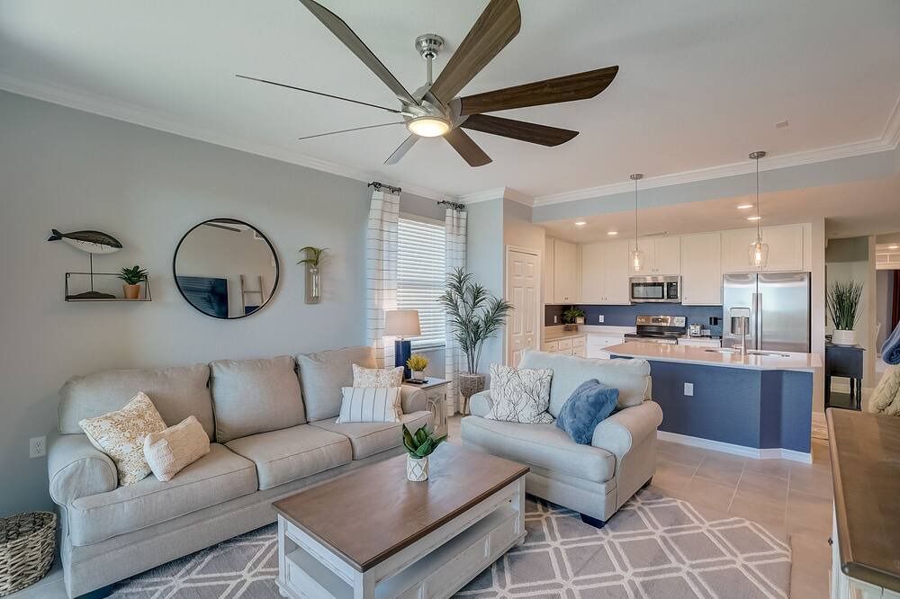 Photo of Livingroom in Lakewood Ranch
