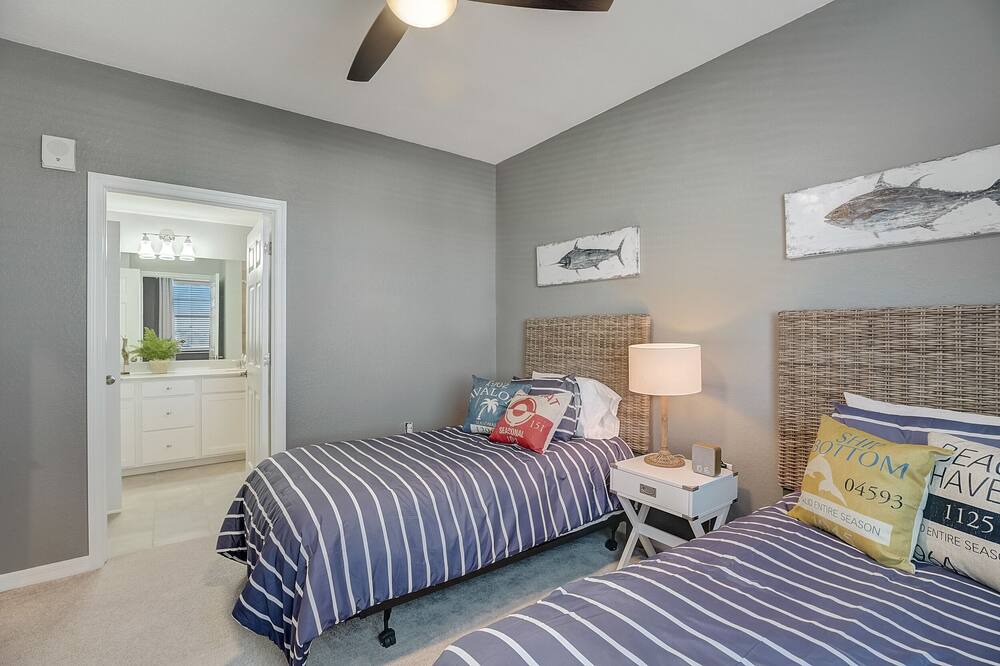 Photo of Bedroom in Lakewood Ranch