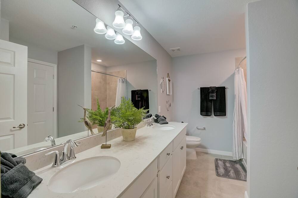Photo of Bedroom in Lakewood Ranch