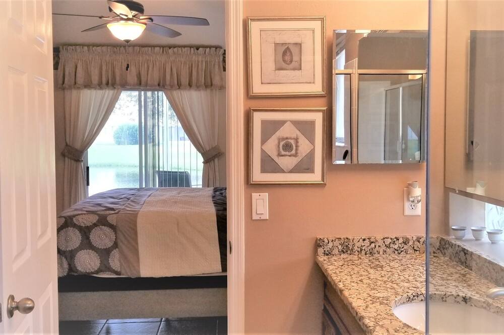 Photo of Bedroom in Westbrooke